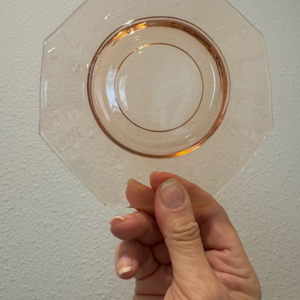 Haisey Pink Flamingo Depression Glass plates 5 8 in  and 5 6 inch beautiful set - Picture 7 of 10